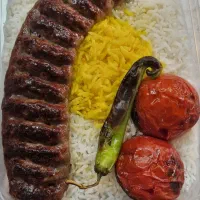 کارگر ساده و کمک آشپز نیازمندیم
