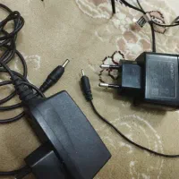 دو عدد شارژر گوشی نوکیا. سوزنی و معمولی