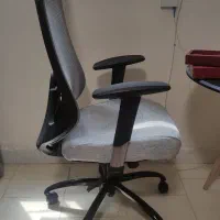 صندلی مدیریتی طوسی