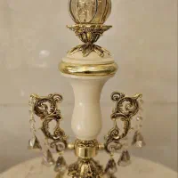 ساعت رومیزی شمعدونن کنارسالنی شمعدان