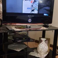 فروش تلویزیون با میزشیشه ای