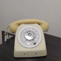 تلفن قدیمی