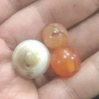 سه تا مهره کهنه