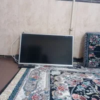 تلوزیون ال ای دی ۳۲ تی سی ال سالم