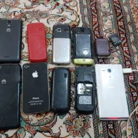 تعدادی گوشی موبایل