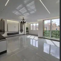 83متر/ط ۵/ با آسانسور/ خام