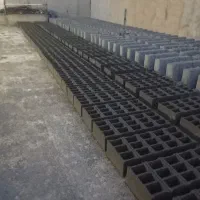 به کارگر بلوک زنی اتباع نیازمندیم
