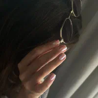 کاشت ناخن و آموزش