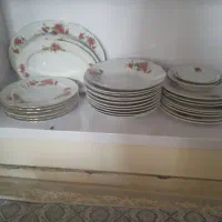 چینی گل سرخ قدیمی