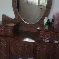 میز ارایش سالم تمیز