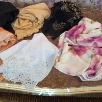 6 عدد شال و 1 روسری