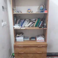 کتابخانه و دراور