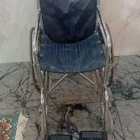 ویلچر کاملا سالم وارزون لازم ندارم