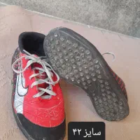 دو عدد کفش چمن