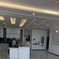 واحد-60متری-نوساز-اسب-زین-شده-چکی-طلا-سفته