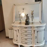 کنسول و شمعدان