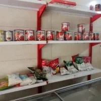 خریدار و فروشنده مواد غذایی منقضی شده