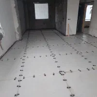شاگرد برای کاشی کاری