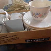 ۶ عدد فنجان و ۶ عدد نلبکی آرکوپال اصل