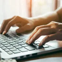 تایپیست حرفه ای ( کمترین هزینه )