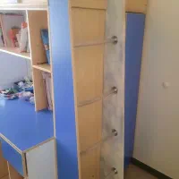 تخت کودک و نوجوان با میز تحریر مناسب دانش آموزان