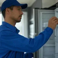 تعمیرگازگیری یخچال فریزرساید کولردرمنزل مشتری
