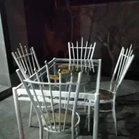 میز ناهارخوری