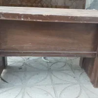 میز چوبی