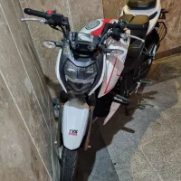 آپاچی ۲۰۰ نیوفیس خشک ۱۴۰۳