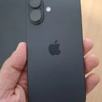 آیفون ۱۶ نرمال