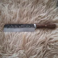 یک عدد چاقو هادی نو