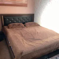 سرویس خواب،تخت ،دراور با اینه ،پاتختی