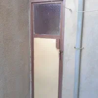 درب دستشویی + کابینت آشپزخانه + روشویی