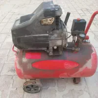پمپ باد ۲۵ لیتری کاملا سالم