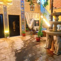 منزل مبله سنتی شیراز روزانه/ماهانه(پارکینگ دارد)