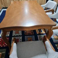 میز ناهار خوری ۶ نفره تمیز .