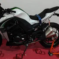 موتور سیکلت طرح زد 1000