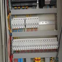 برق کار ساختمان