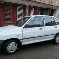 یک دستگاه پراید مدل ۹۰