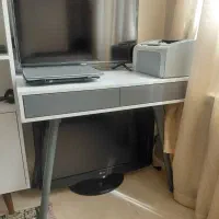 دو عدد تلویزیون ۳۲