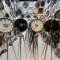 ساعت ایستاده سه پایه فلز آبکاری دیواری۴۵ با ضمانت