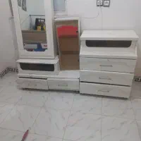 میز آرایشی ۴ تیکه