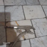 انبر قفلی