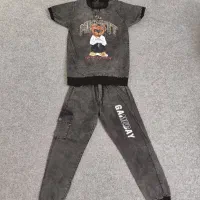 تعدادی لباس نو پسرانه