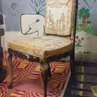 صندلی چوبی