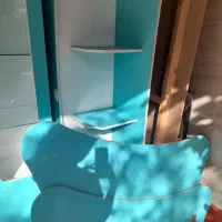 تخت و‌کمد بچه