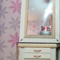 آینه و کنسول