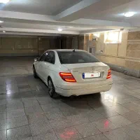 بنز c200 2012
