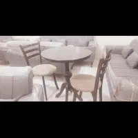 میز و صندلی