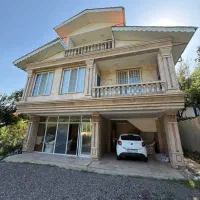 فروش-ویلای-روستایی-با-چشم-انداز-بی-نظیر